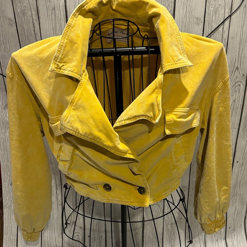 We The Free canaryYellow SureThing bomber Jacket size small corduroy cropped - Picture 7 of 8